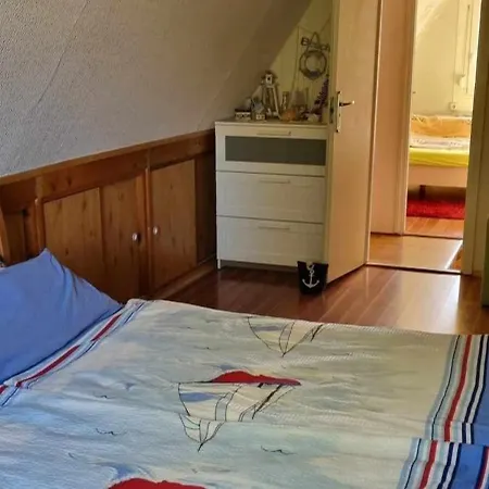 Fuer 5 Personen, 300 Meter Vom Freistrand بيت للعطل *